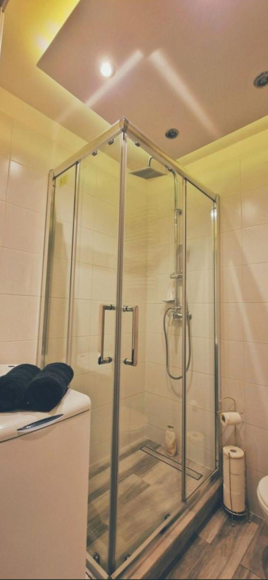 Green Apartment Варшава Екстериор снимка